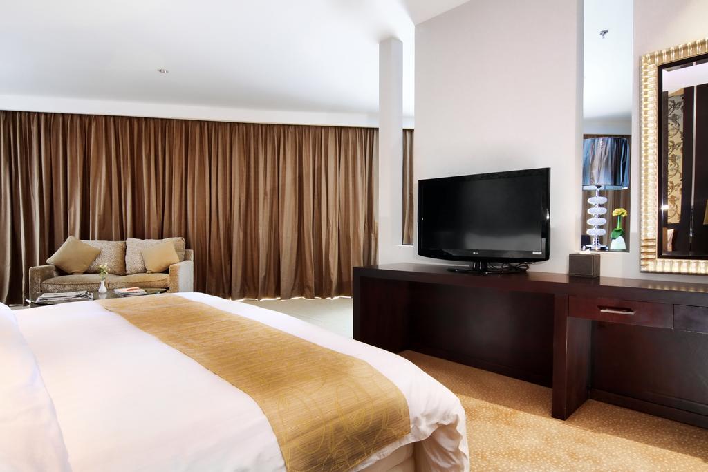 Grand Delta Hotel Медан Екстериор снимка