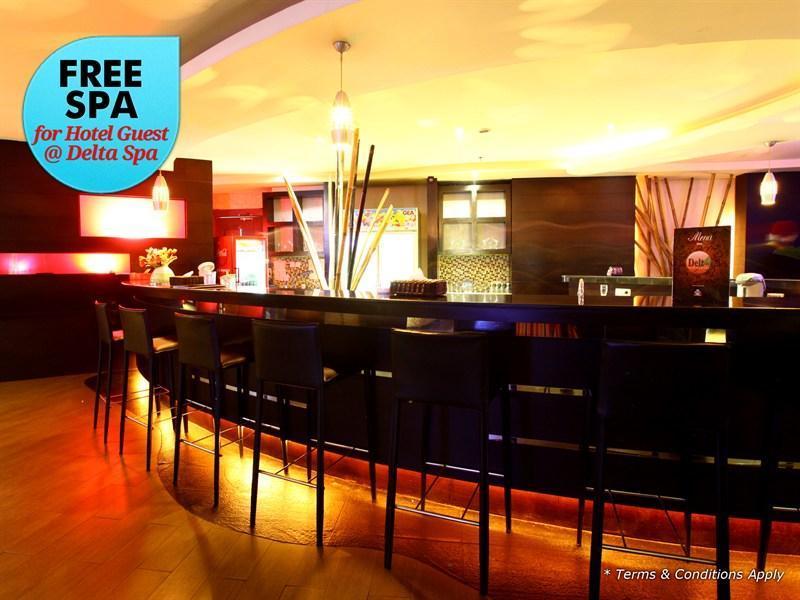 Grand Delta Hotel Медан Екстериор снимка