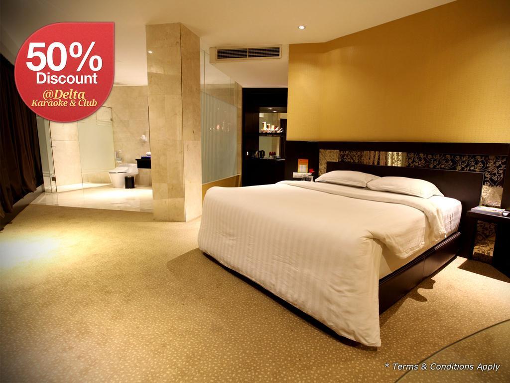 Grand Delta Hotel Медан Екстериор снимка